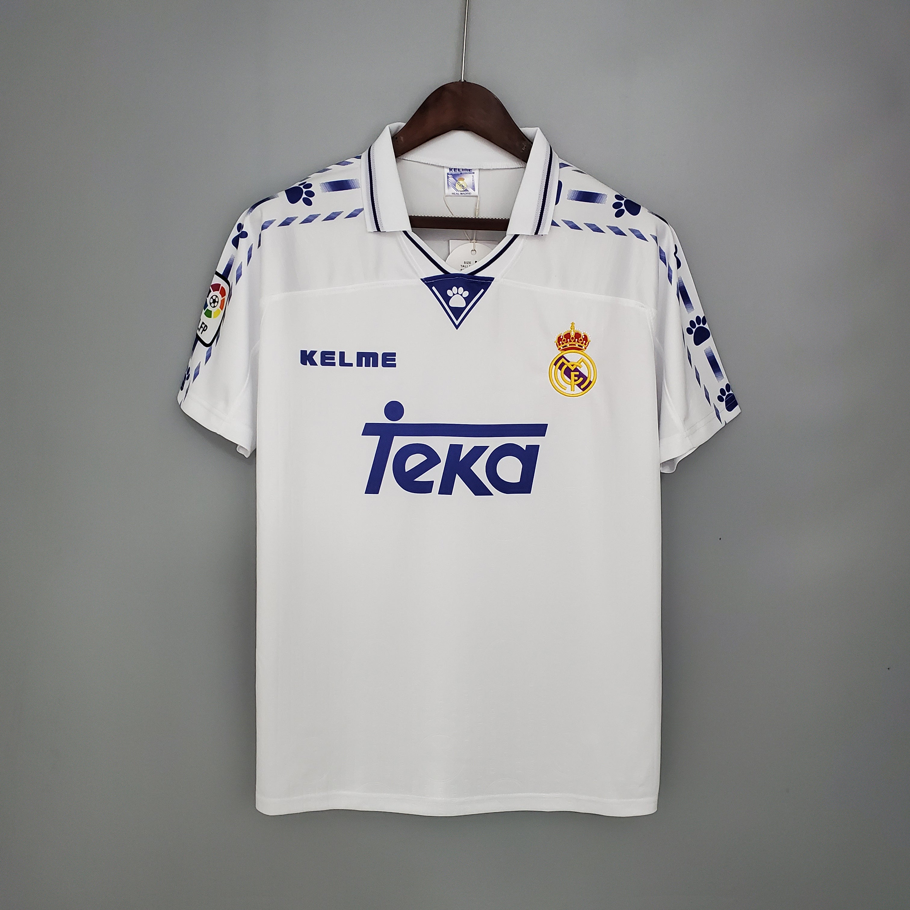 Real Madrid 1996 - 1997 Home Jersey