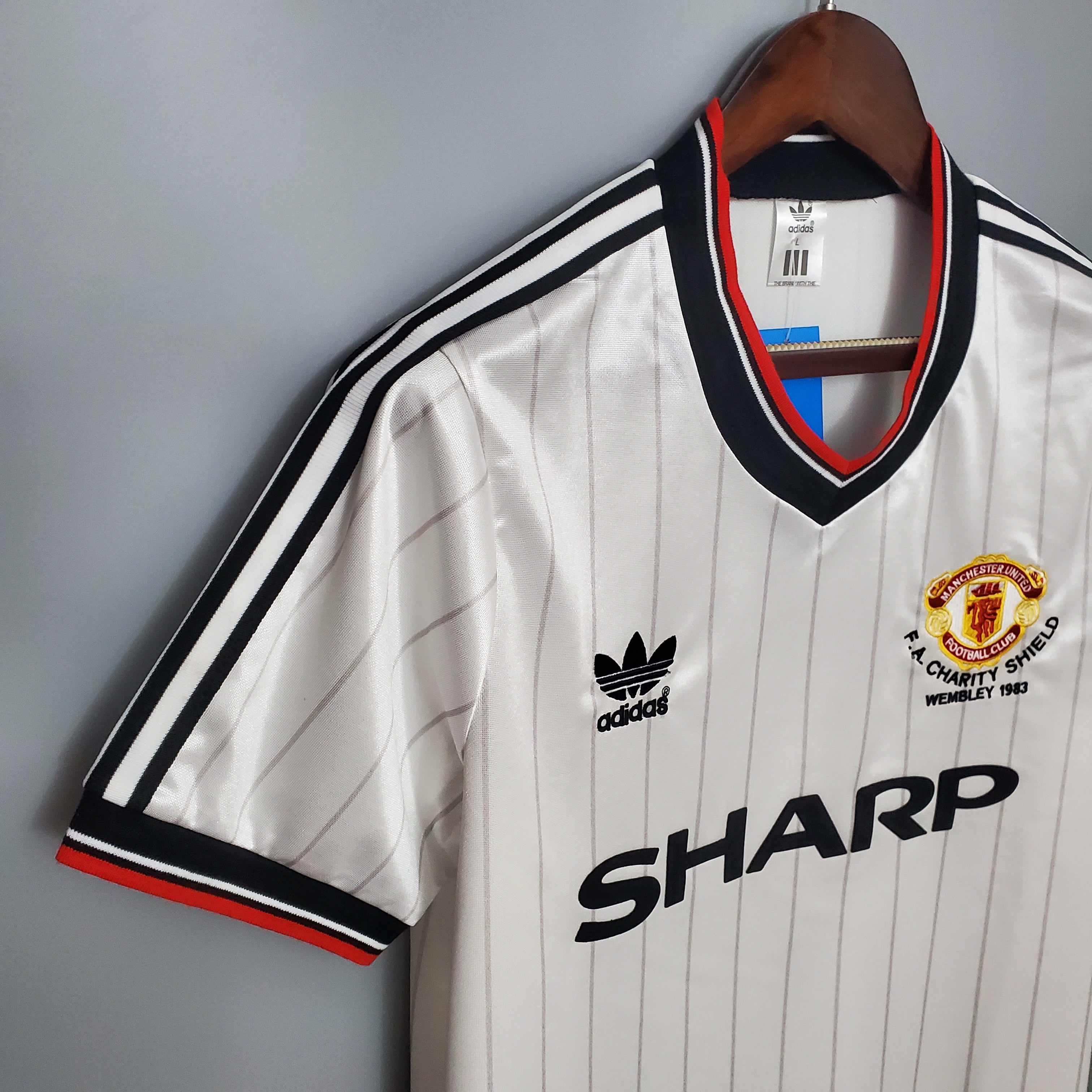 Manchester United 1982 - 1984 Away Jersey