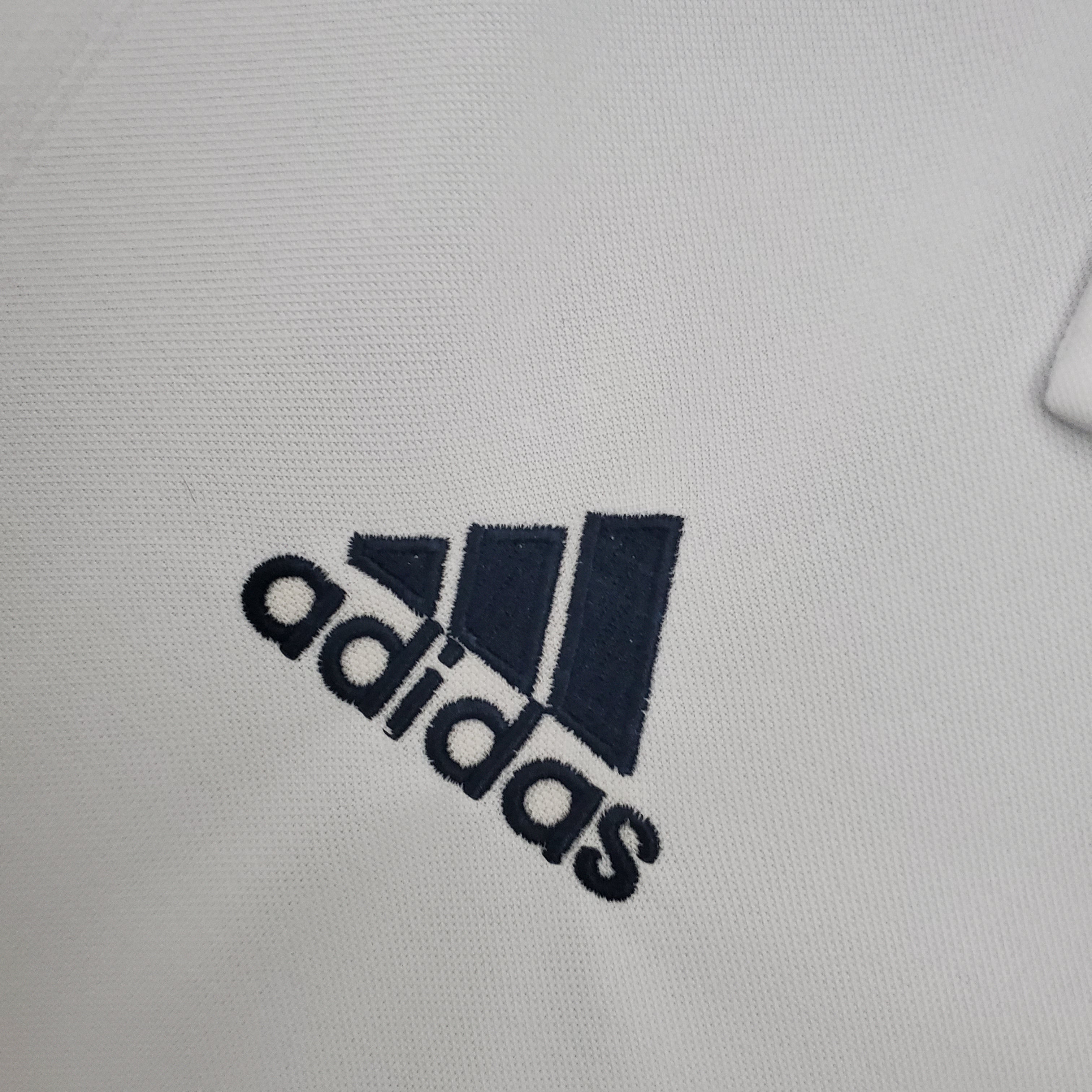 Real Madrid 2002 - 2003 Home Jersey