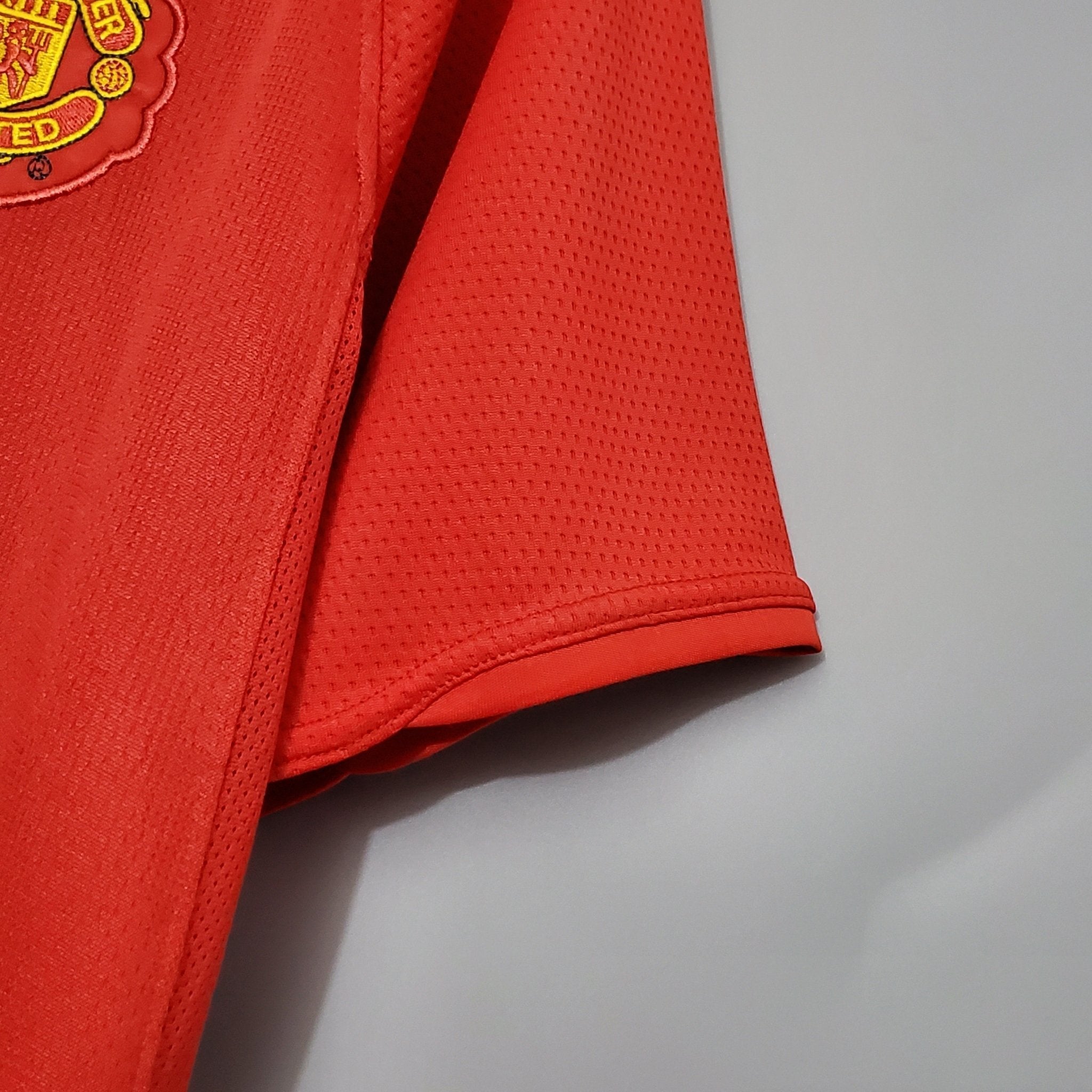 2007-2008 Manchester United Kit