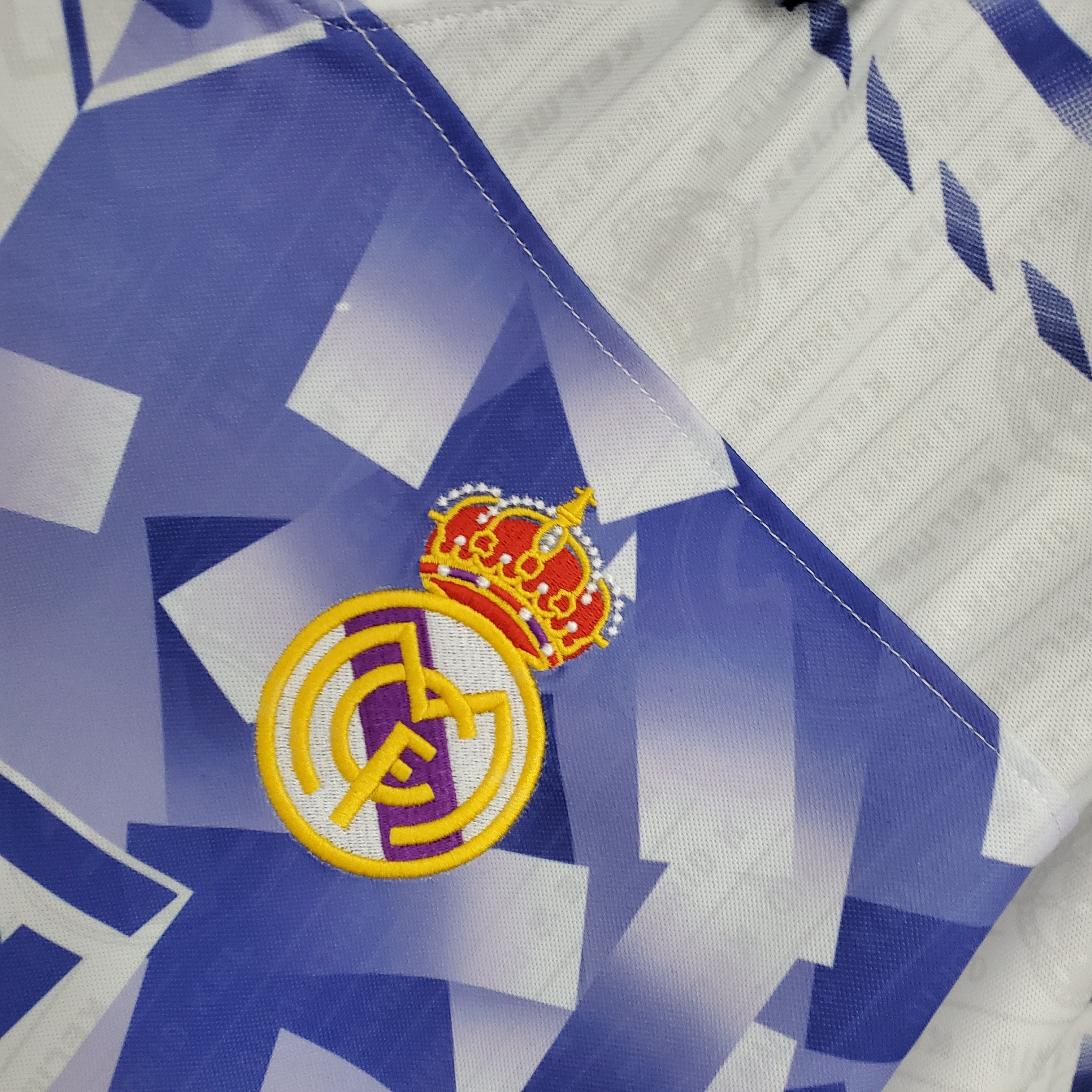 Real Madrid 1996 - 1997 Third Jersey
