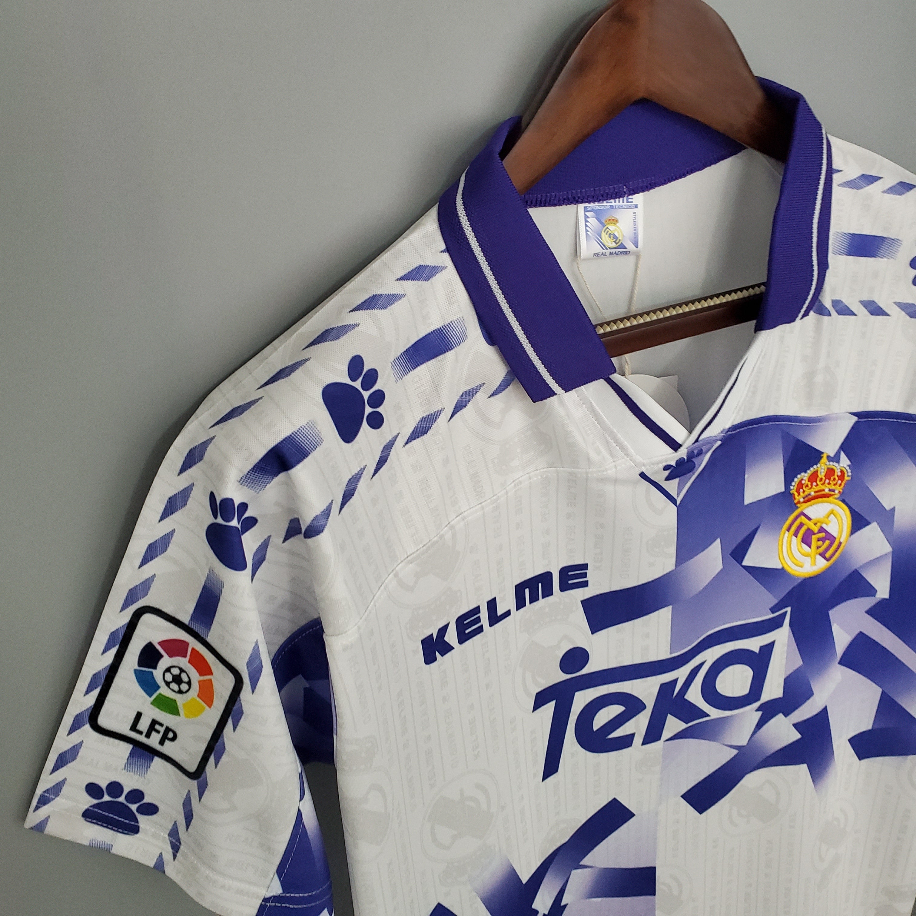 Real Madrid 1996 - 1997 Third Jersey