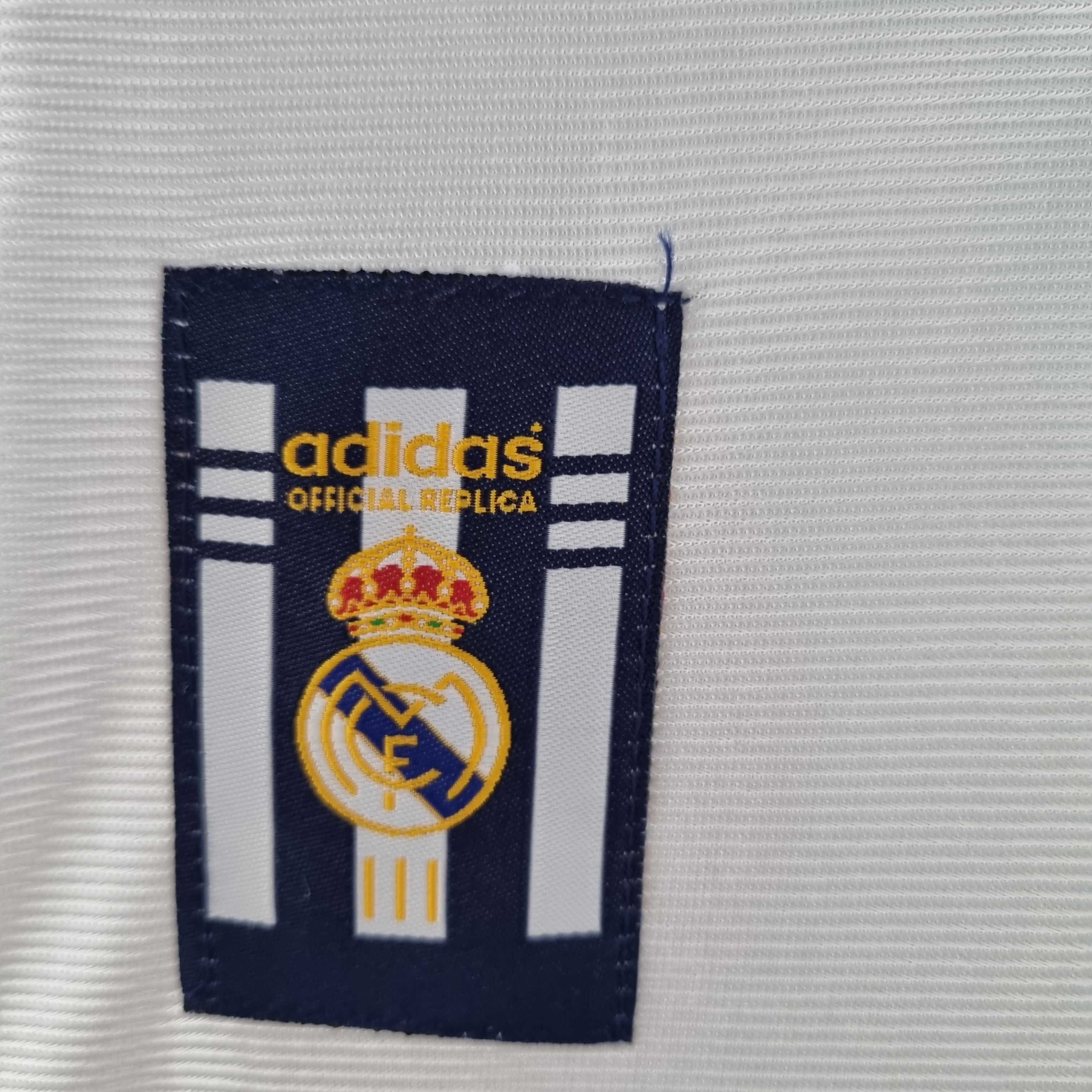 Real Madrid 2000 - 2001 Home Jersey