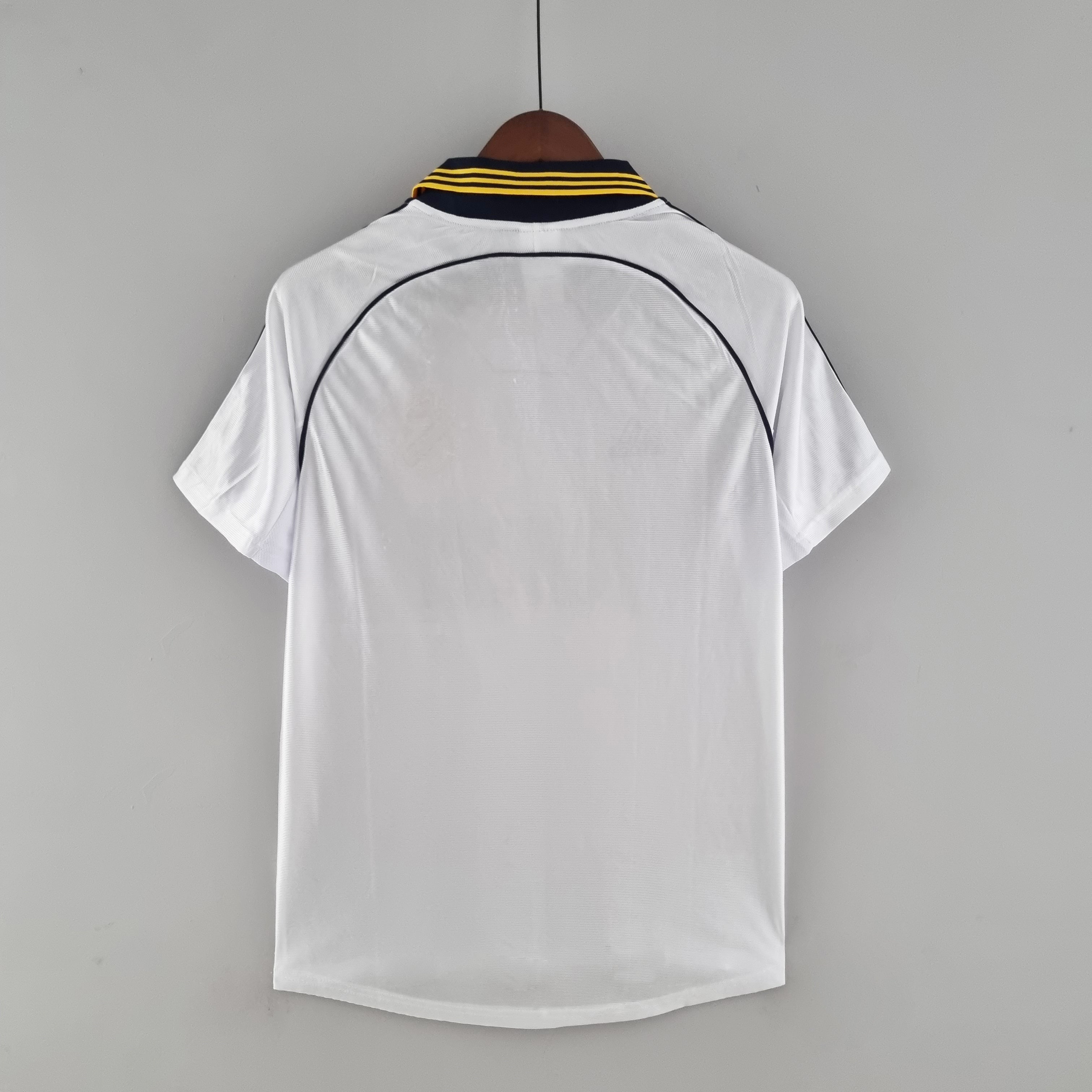 Real Madrid 2000 - 2001 Home Jersey