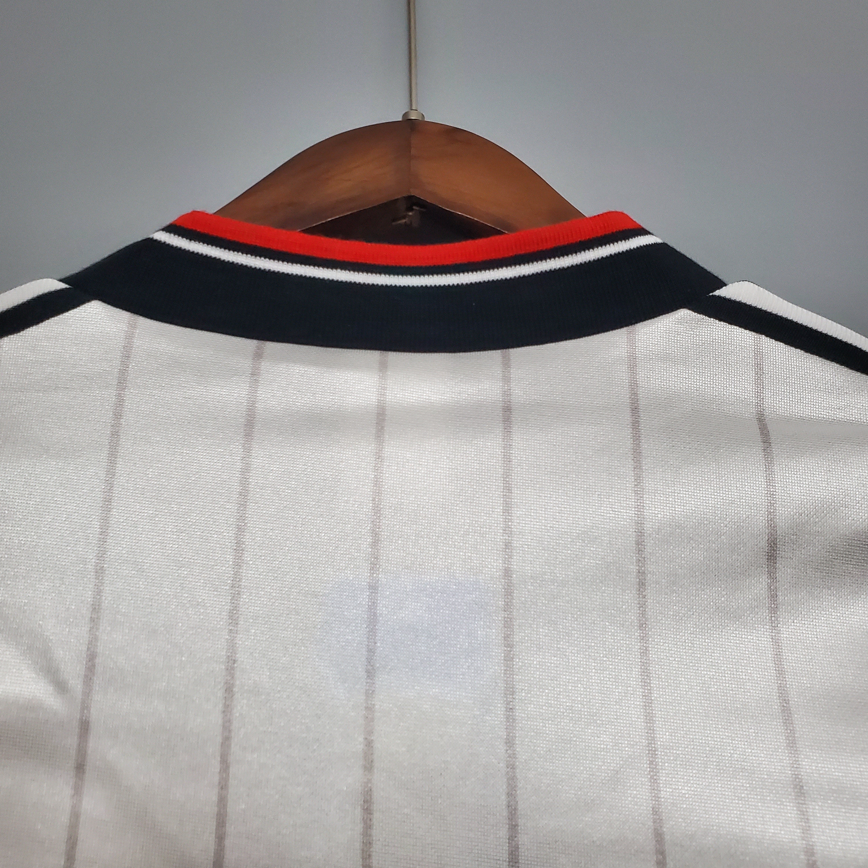 Manchester United 1982 - 1984 Away Jersey