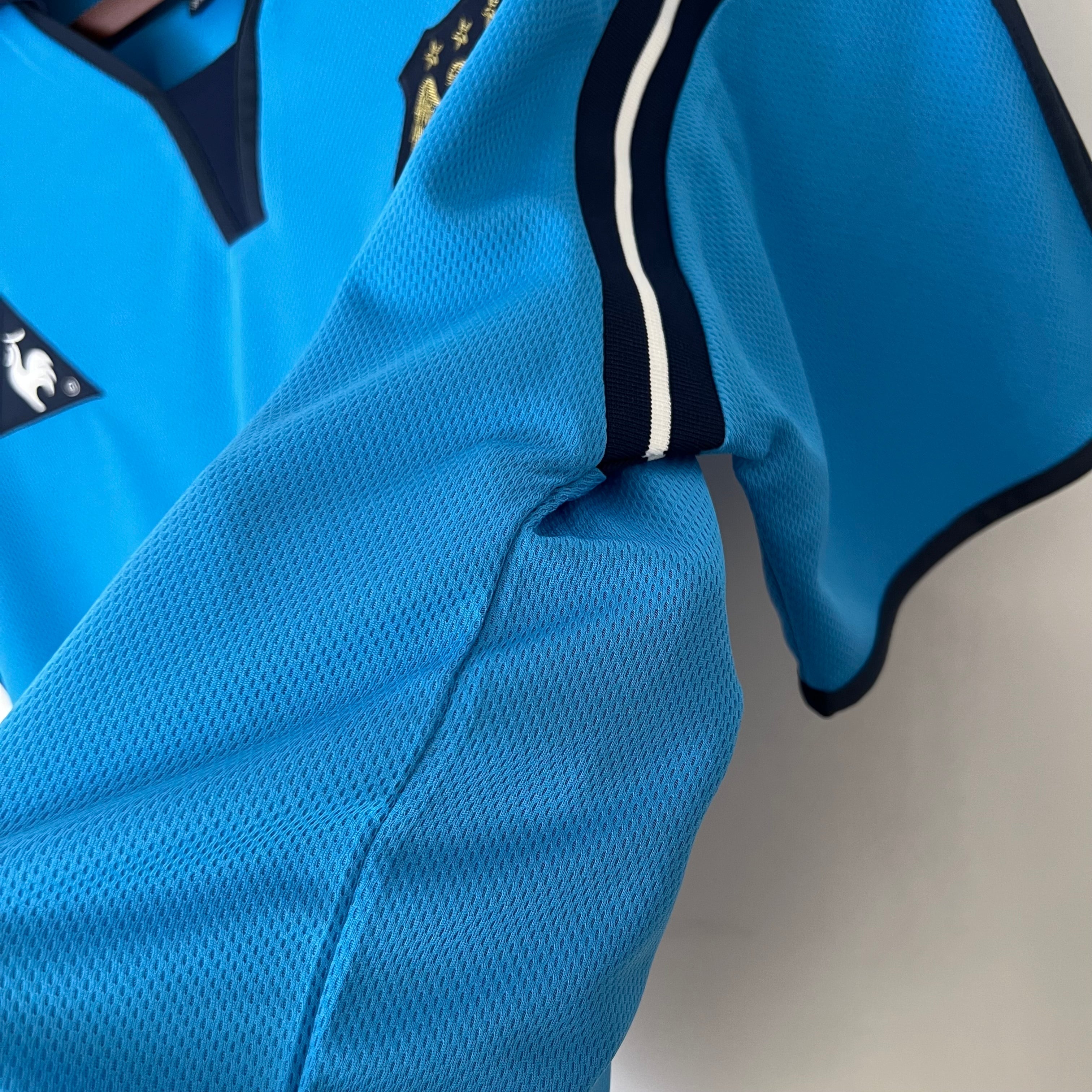 Manchester City 2001 - 2002 Home Jersey