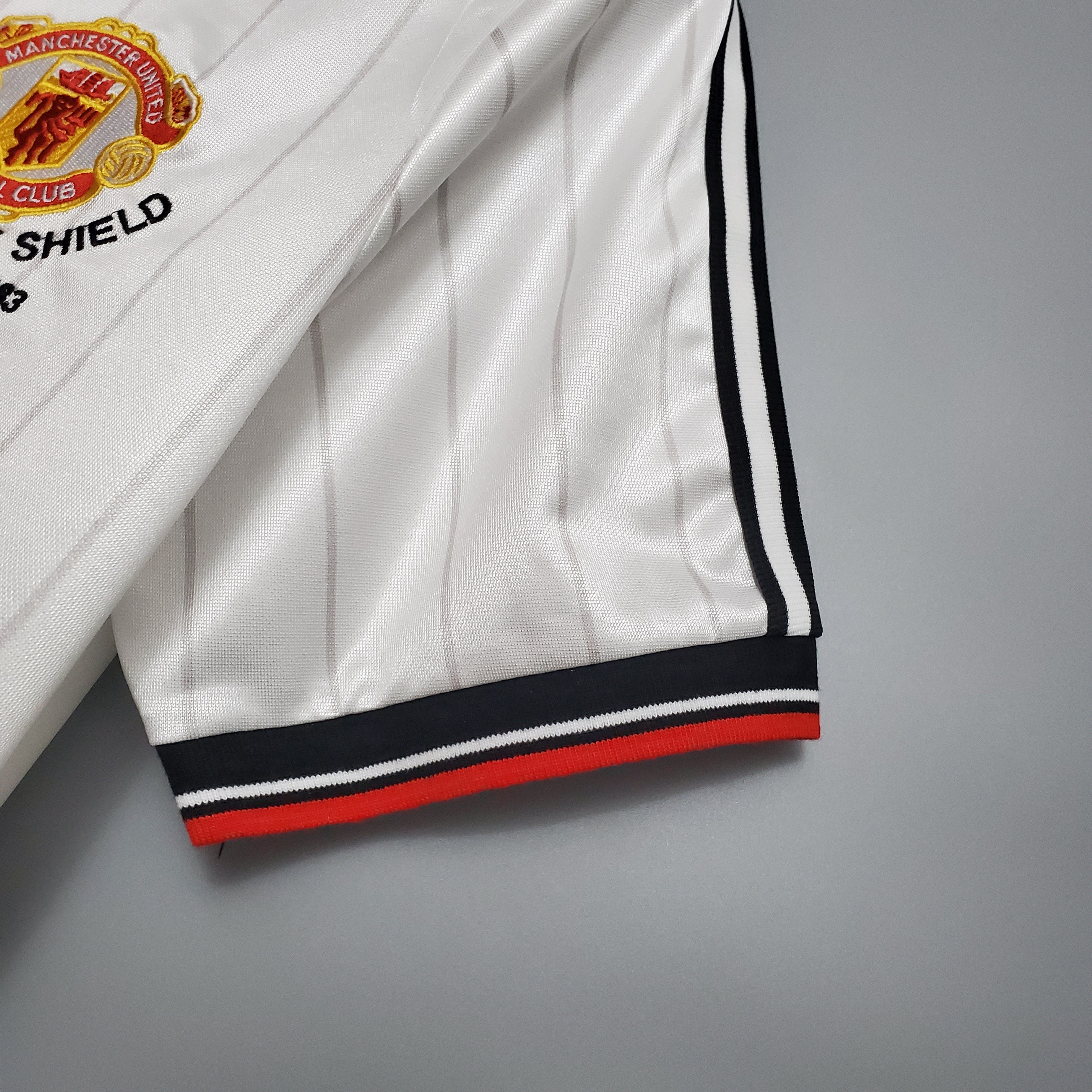 Manchester United 1982 - 1984 Away Jersey