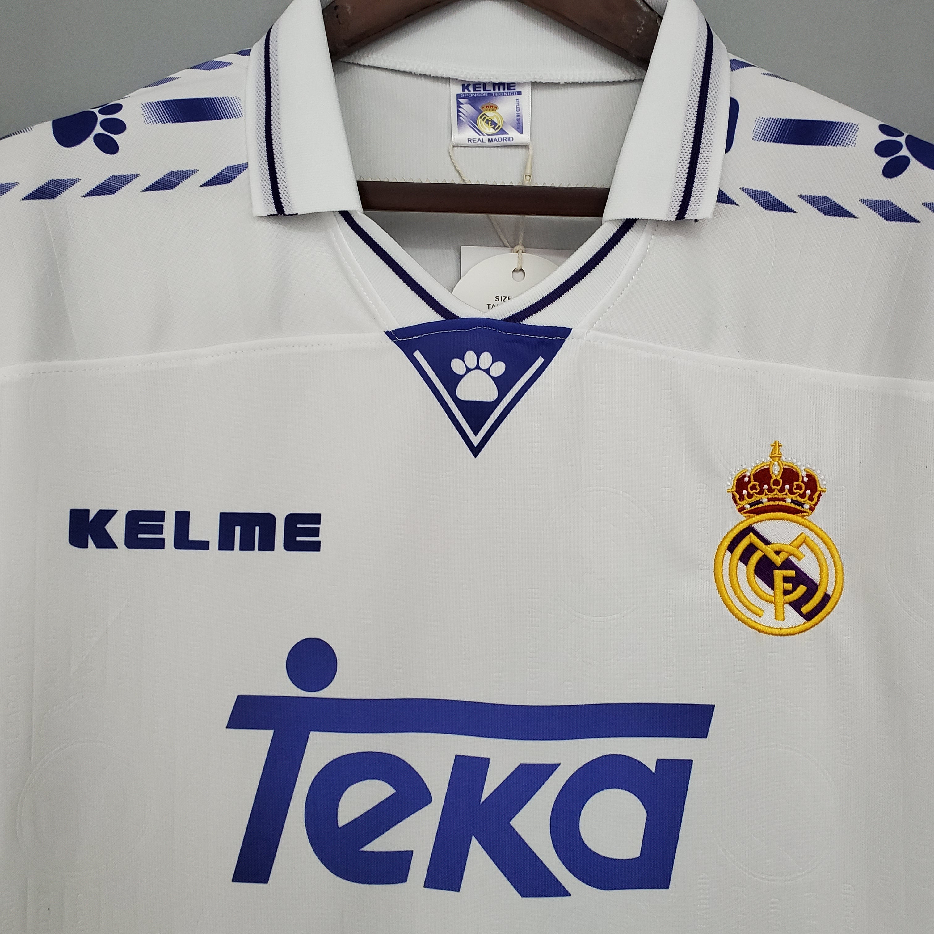 Real Madrid 1996 - 1997 Home Jersey