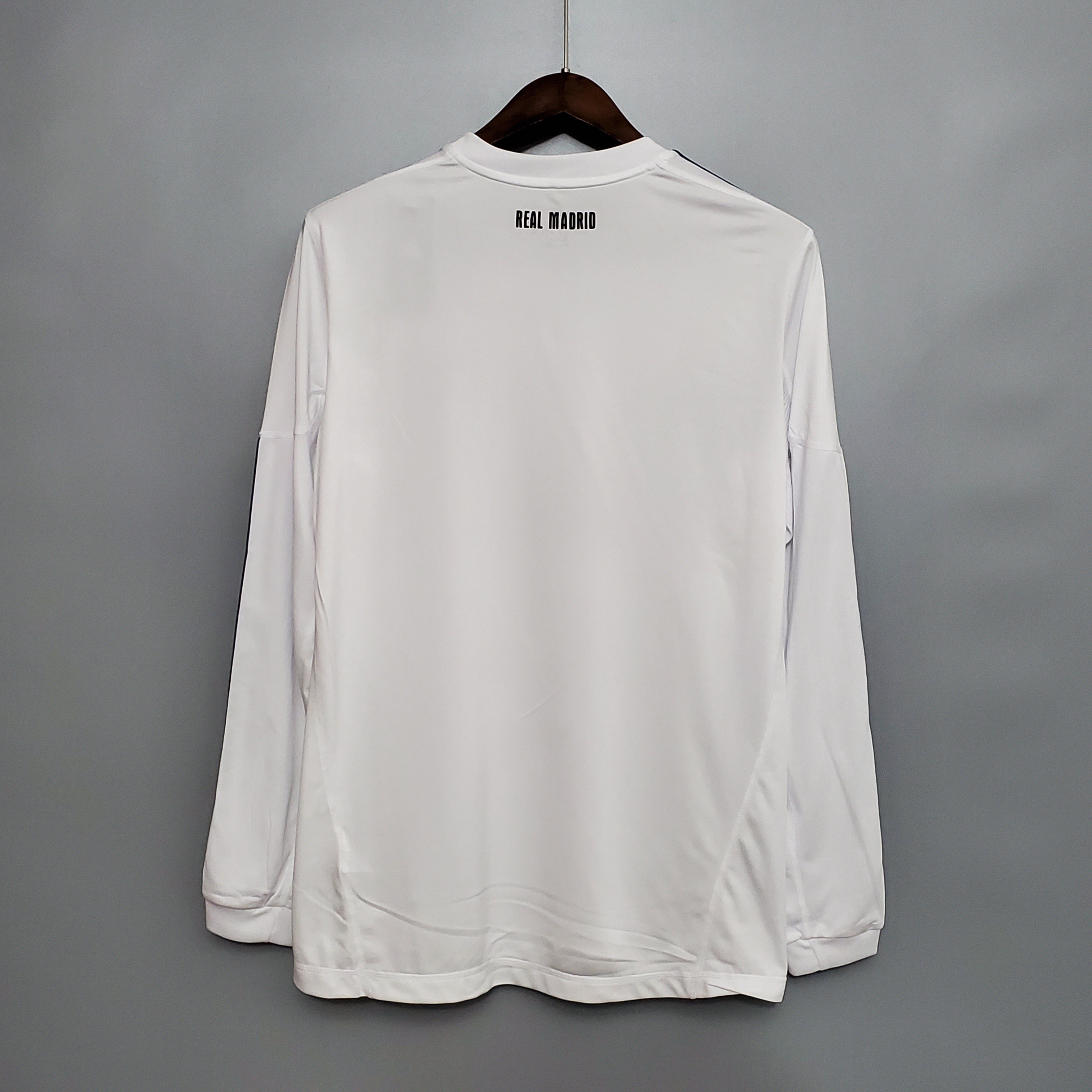 Real Madrid 2010 - 2011 Home Jersey Long-Sleeved