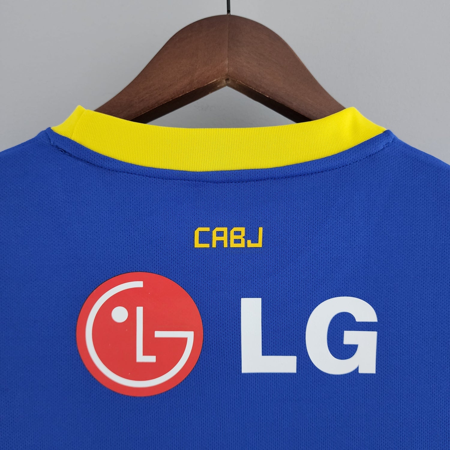 BOCA JUNIORS 2010 - 2011 HOME JERSEY