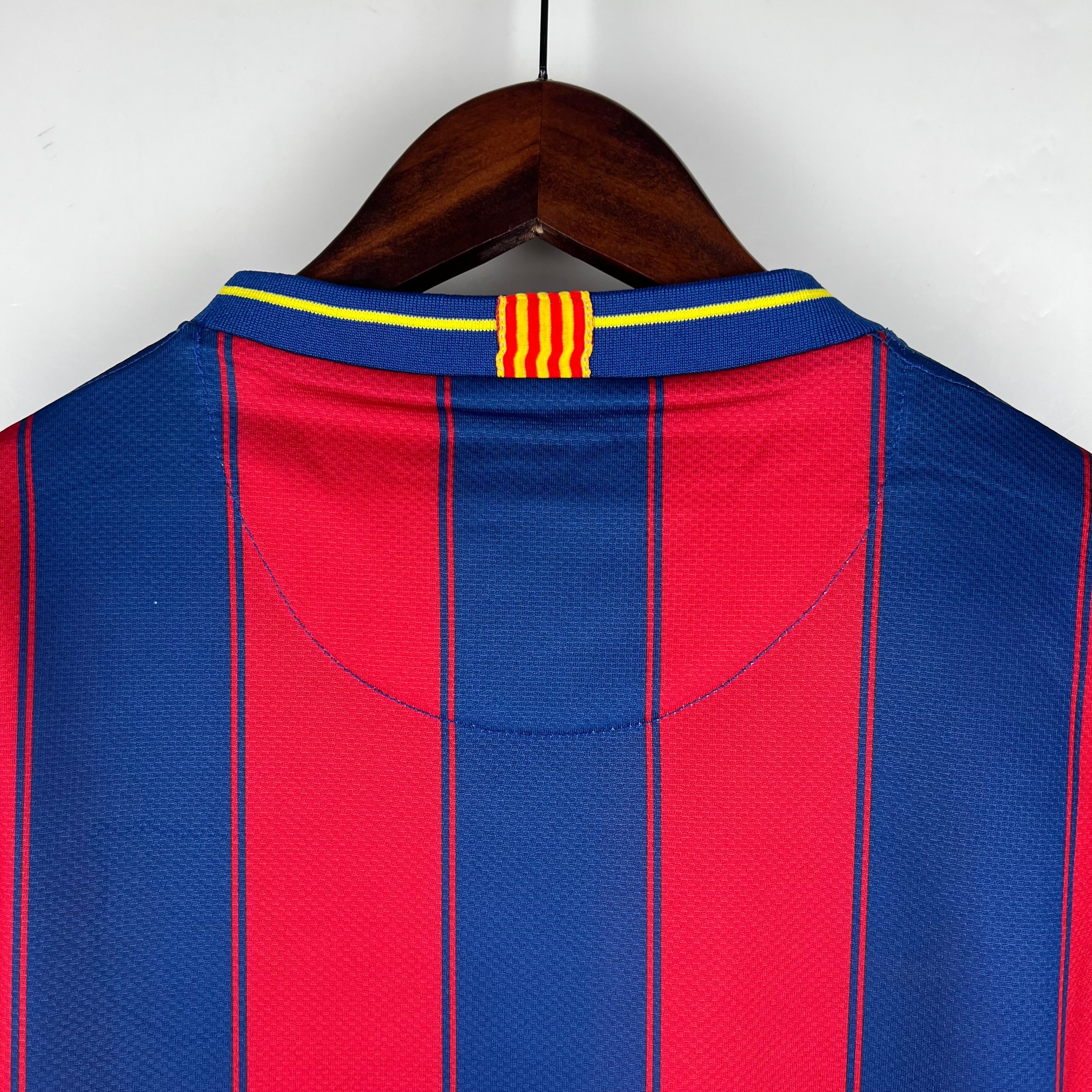 BARCELONA 2009 - 2010 HOME JERSEY