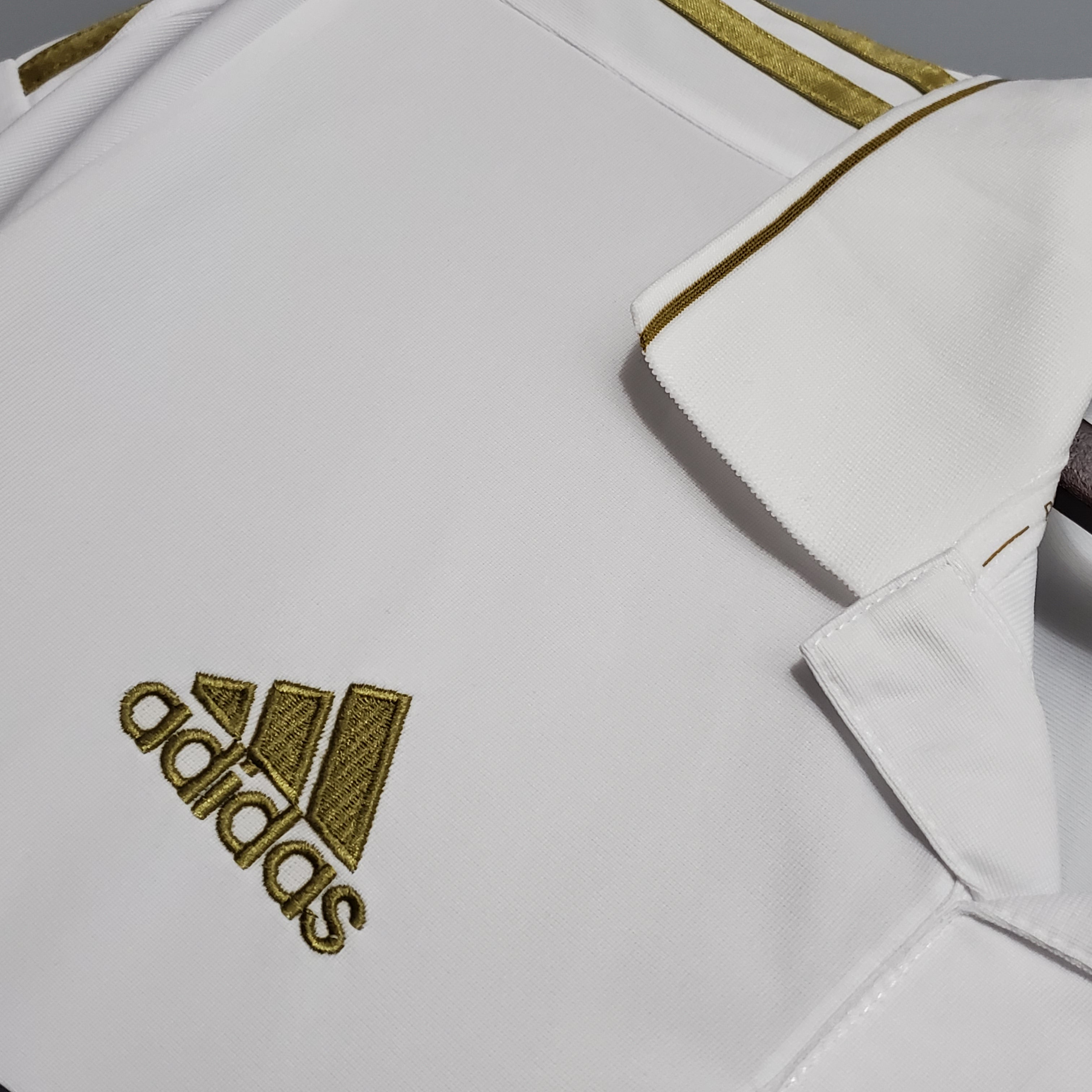 REAL MADRID 2011 - 2012 HOME JERSEY