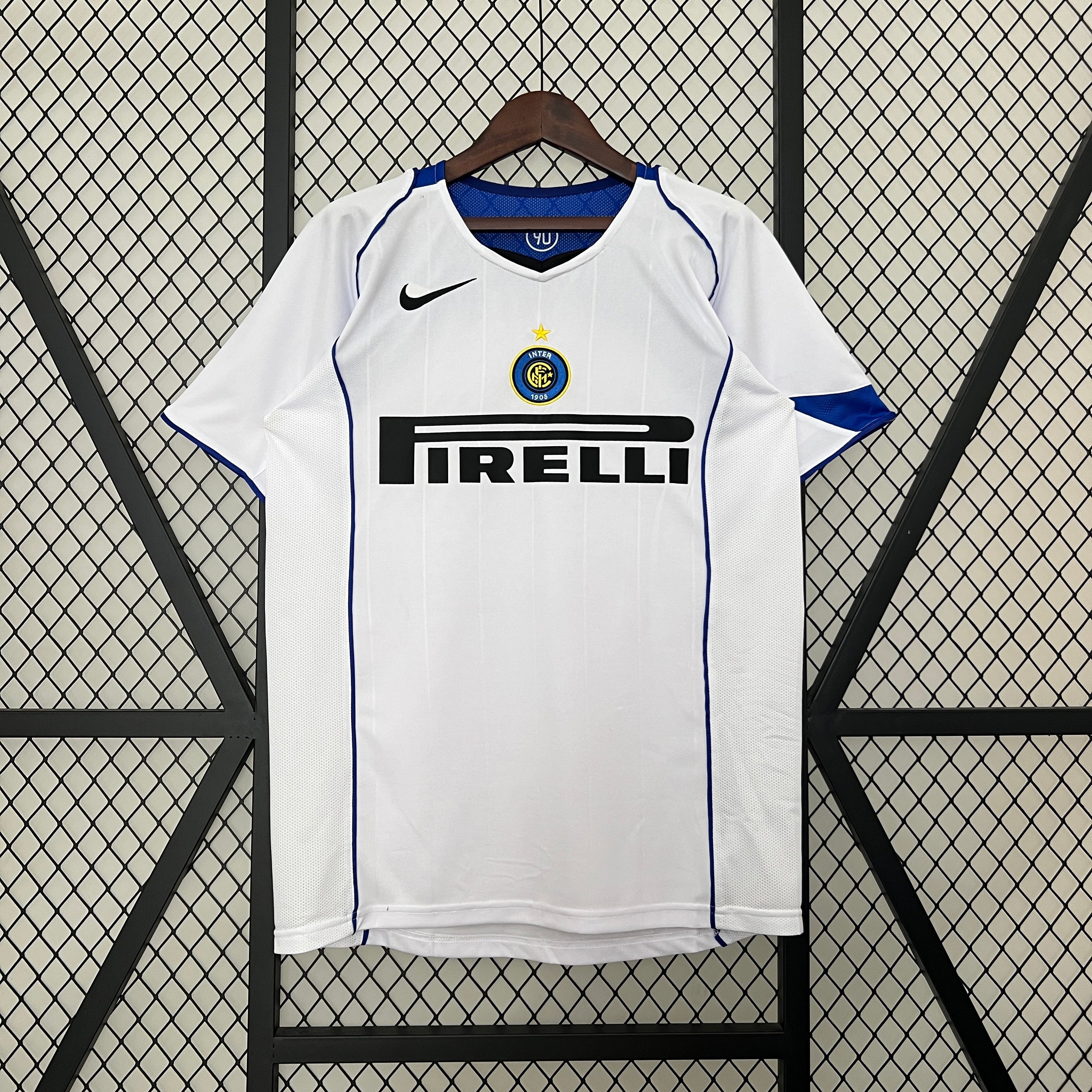 INTER MILAN 2004 - 2005 AWAY JERSEY