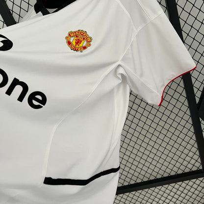 MANCHESTER UNITED 2002 - 2003 AWAY JERSEY