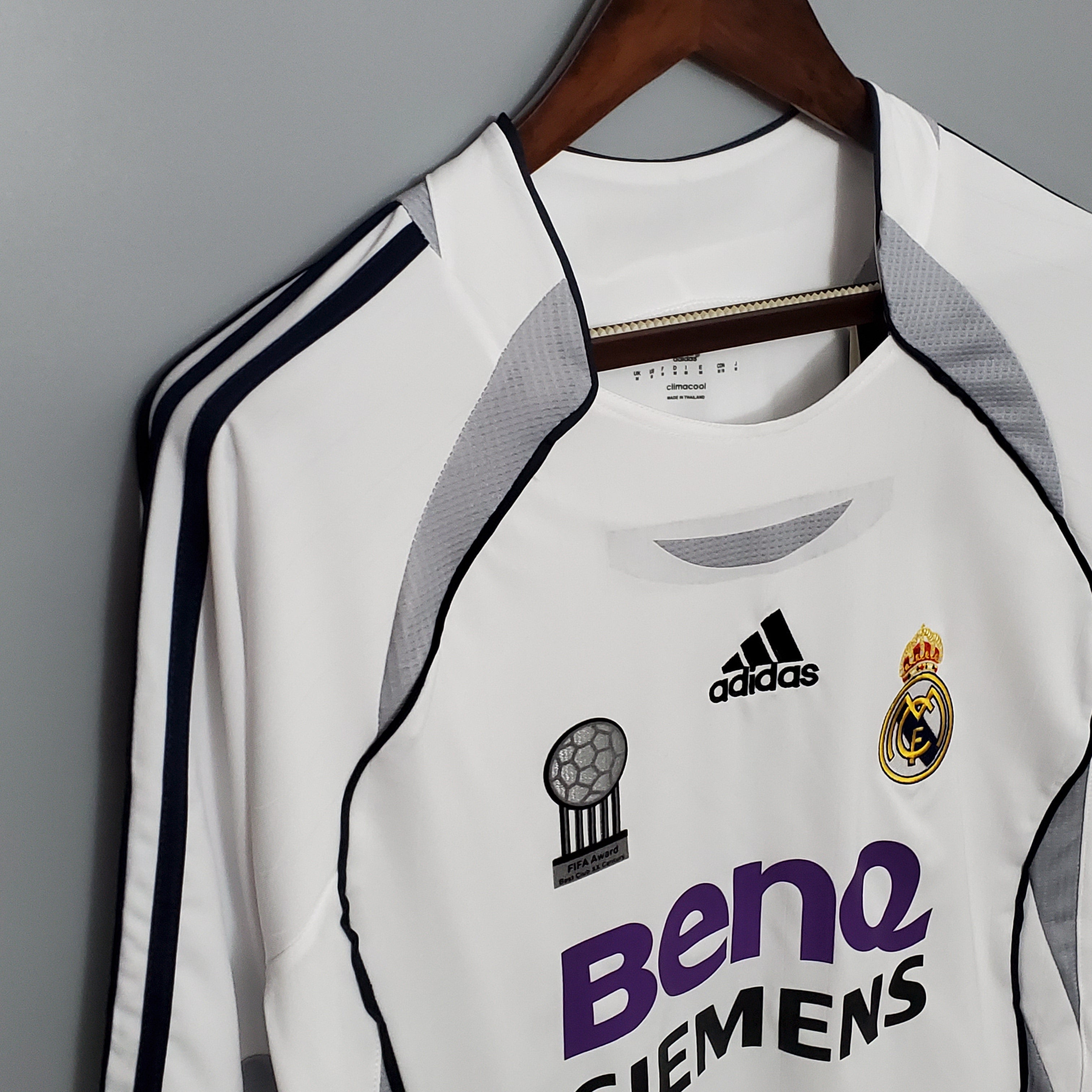 REAL MADRID 2006 - 2007 HOME JERSEY LONG-SLEEVED