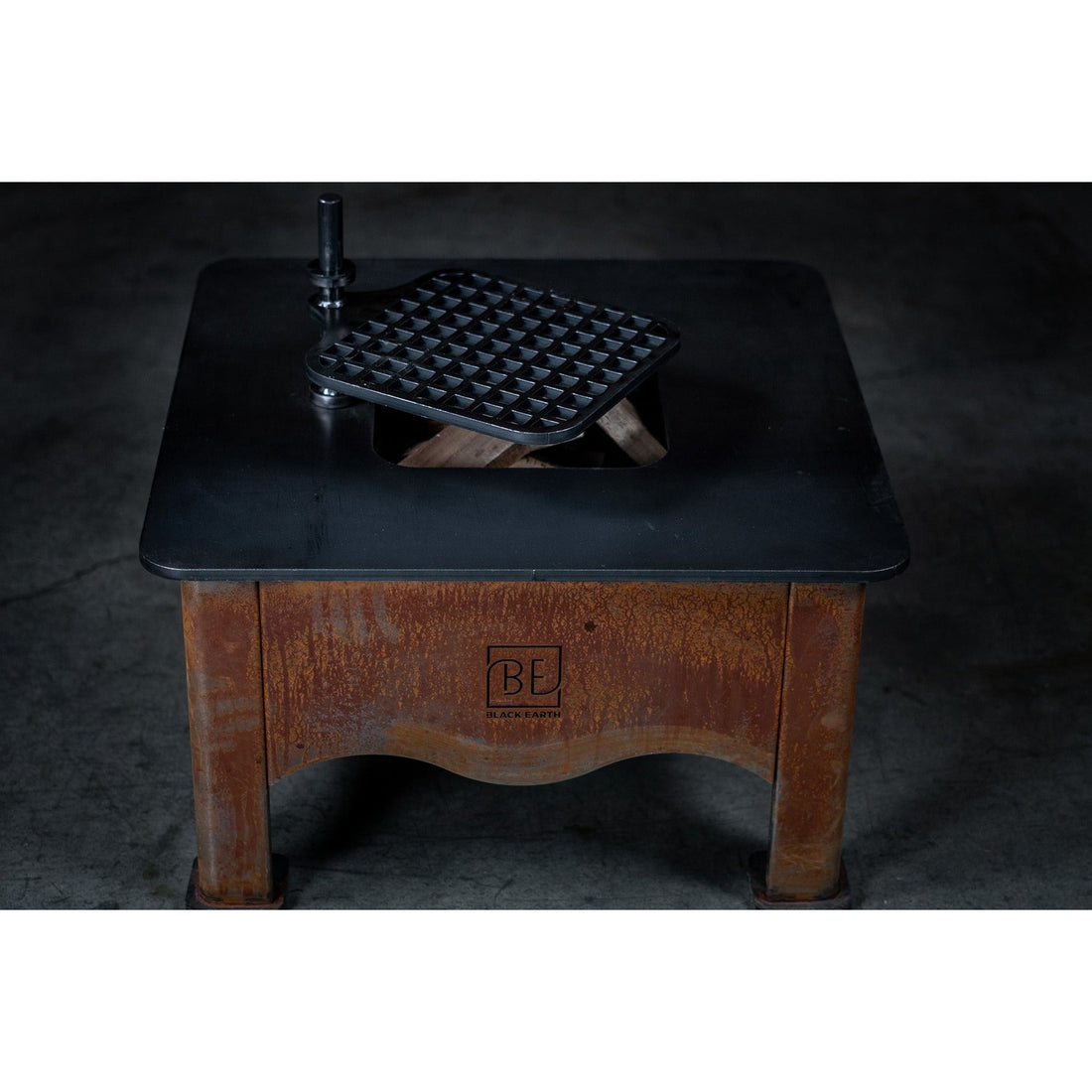 Black Earth - Teppan XL Grill (39&quot; x 39&quot;)