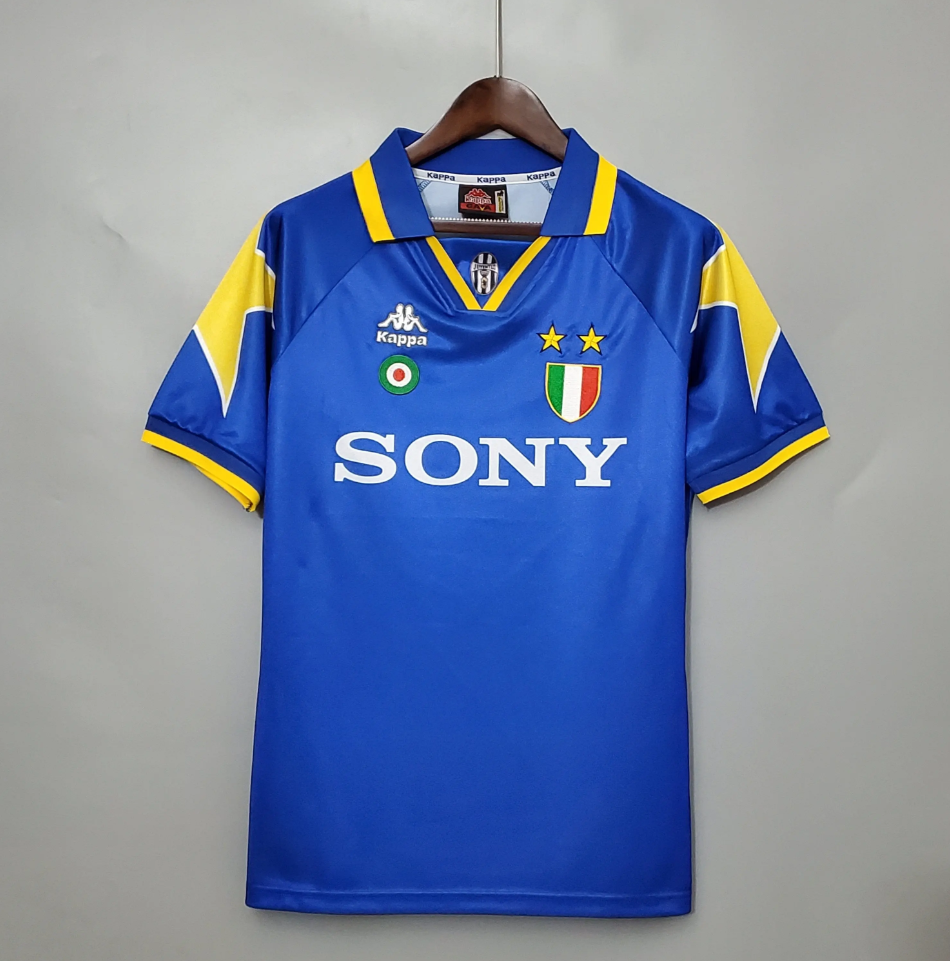 Juventus 1996 - 1997 Away Jersey