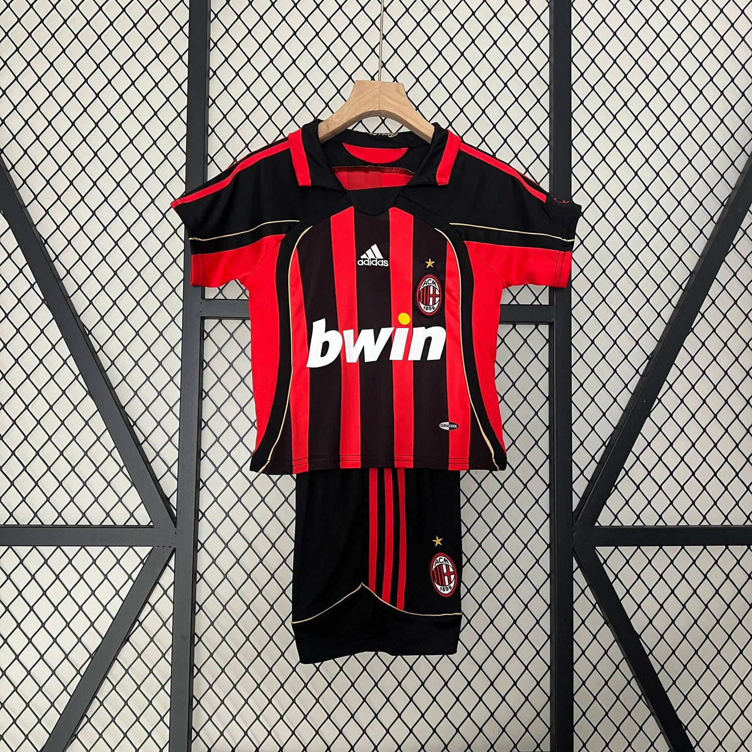 AC MILAN 2006 - 2007 HOME JERSEY FOR CHILDREN