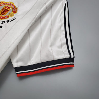 MANCHESTER UNITED 1982 - 1984 AWAY JERSEY