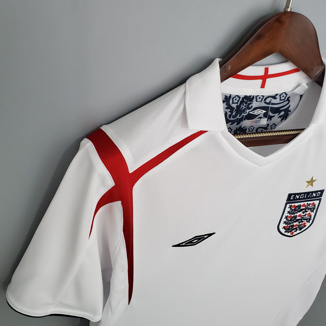 ENGLAND 2006 HOME JERSEY