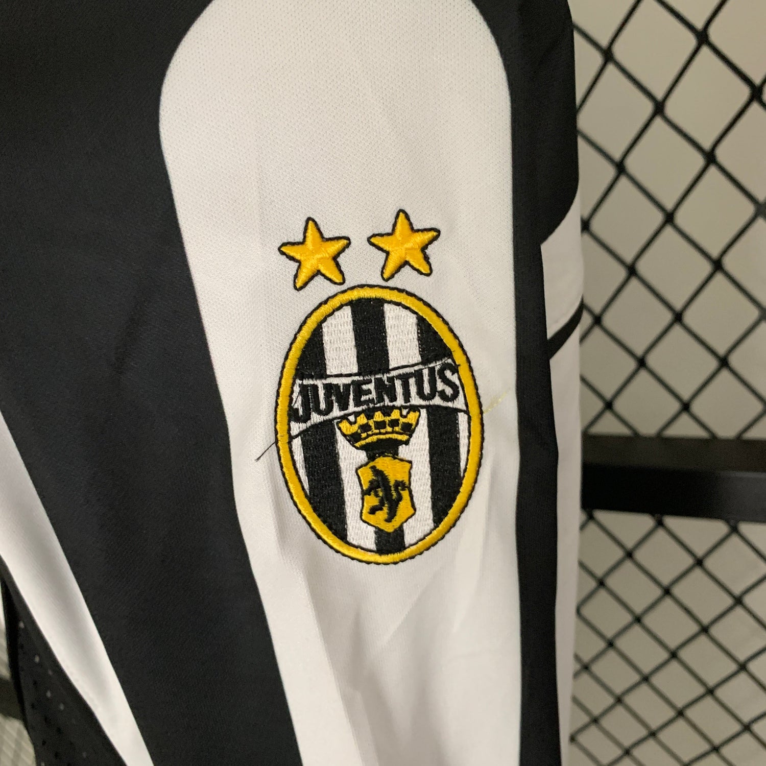 Juventus 1997 - 1998 Home Jersey Long Sleeved