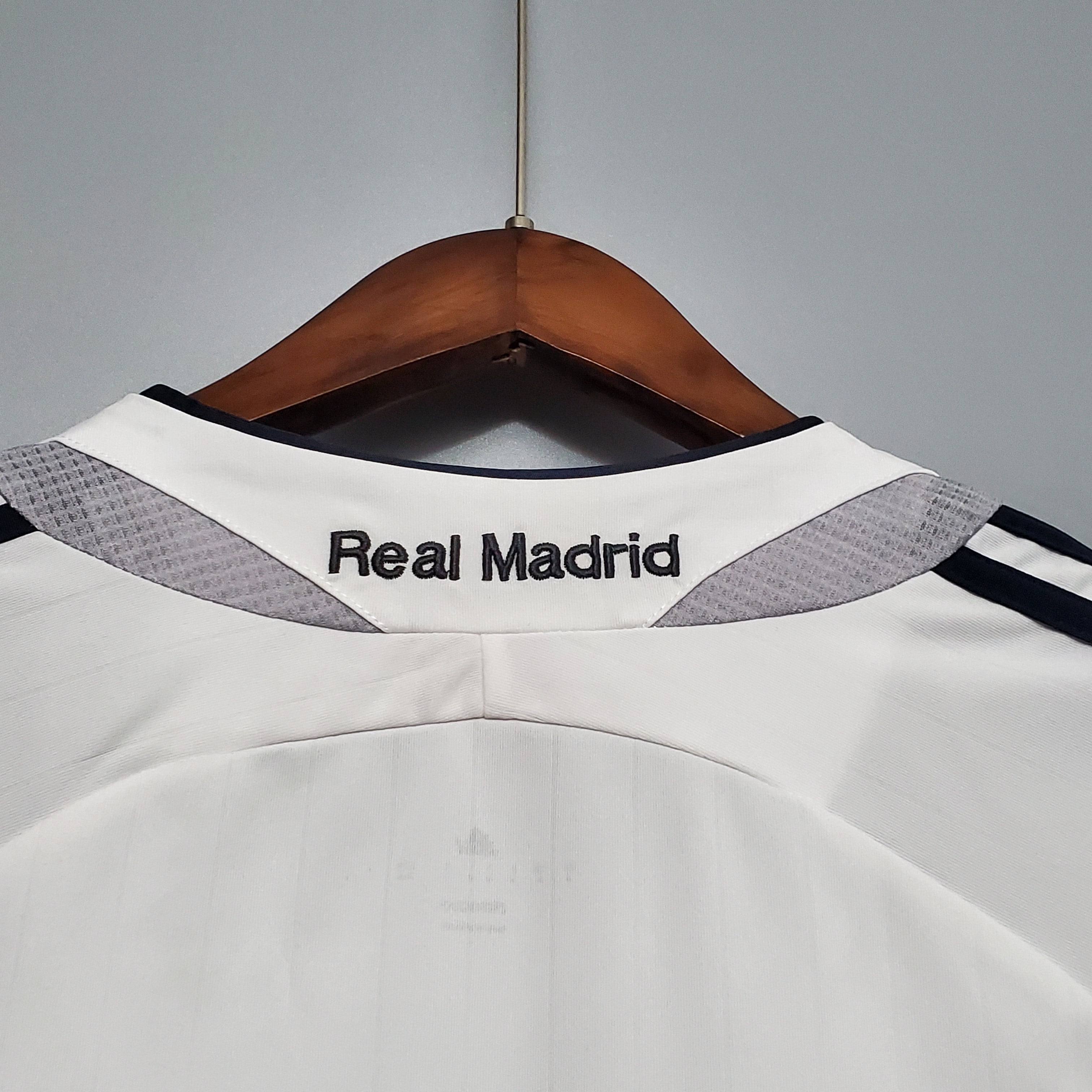 REAL MADRID 2006 - 2007 HOME JERSEY