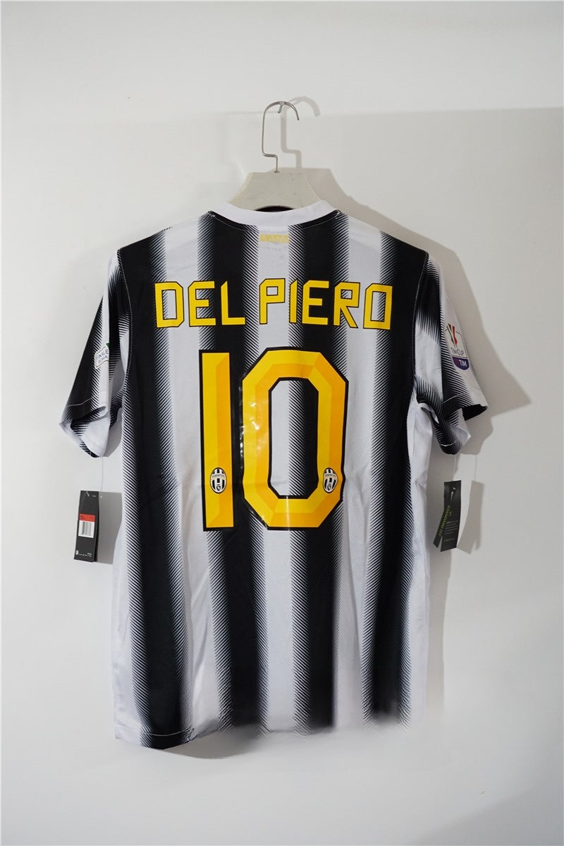 Juventus 2011 - 2012 Home Jersey